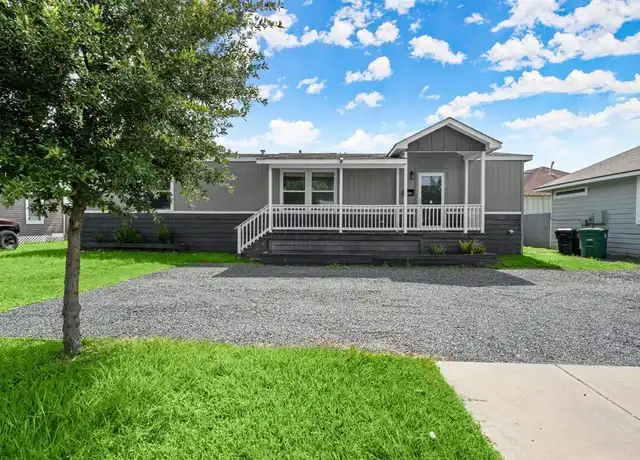 Property at 303 North Loop Unit A, Houston, TX, 77018, 2 beds, 2 baths, [object Object]