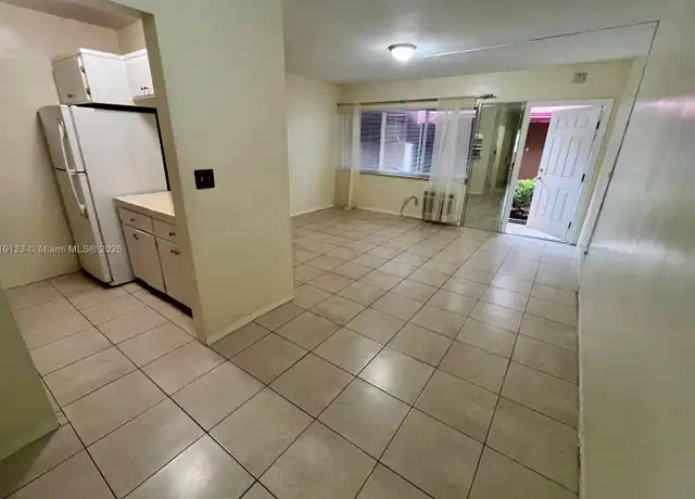Property at 2838 Madison St #28, Hollywood, FL, 33020, 1 bed, 1 bath, [object Object]