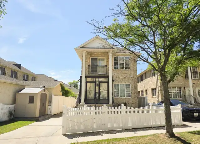 Property at 1610 150th Pl, Whitestone, NY, 11357, 3 beds, 2 baths, [object Object]