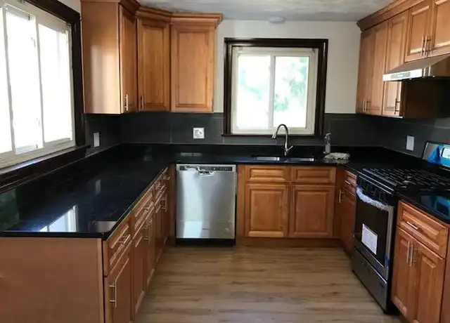 Property at 157 Beacon St, Somerville, MA, 02143, 3 beds, 1 bath, [object Object]