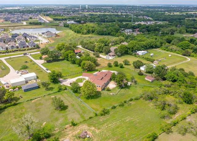 Photo of 5826 Pleasant Valley Rd, Wylie, TX 75098