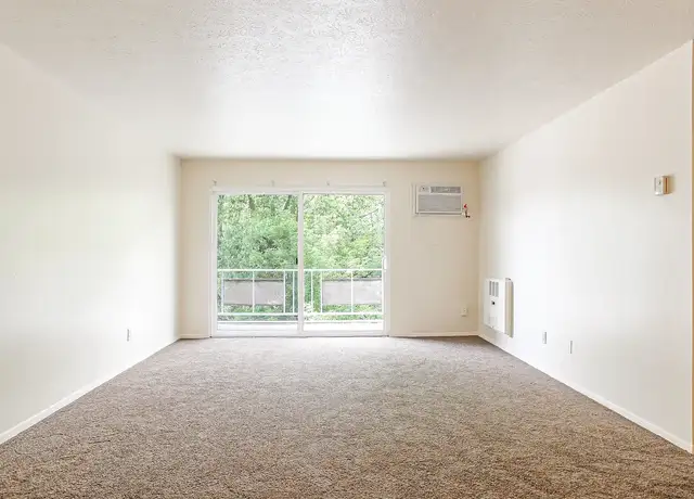 Photo of 4298 Rocky River Dr, Cleveland, OH 44135