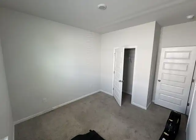 Property at 501 Hideaway St, Ridgeland, SC, 29936, 1 bed, 1 bath, [object Object]