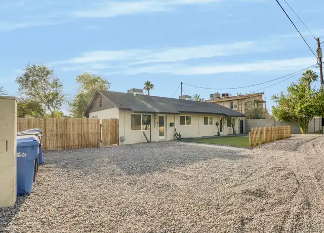 Property at 2206 N 26th St, Phoenix, AZ, 85008, 2 beds, 1.5 baths, [object Object]