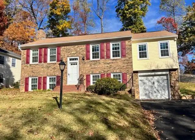 Property at 9112 Cascus Dr, Annandale, VA, 22003, 4 beds, 3 baths, [object Object]