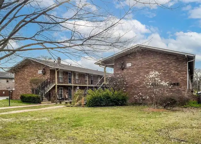 Property at The Montleone Apartments - 4626 Southern Pkwy, Louisville, KY, 40214, 1-2 bed, 1 bath, [object Object]