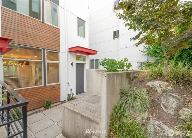 Property at 1718 27th Ave Unit A, Seattle, WA, 98122, 3 beds, 2 baths, [object Object]