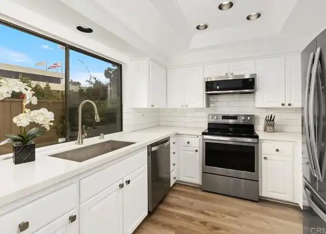 Property at 836 S Sierra Ave, Solana Beach, CA, 92075, 2 beds, 2.5 baths, [object Object]
