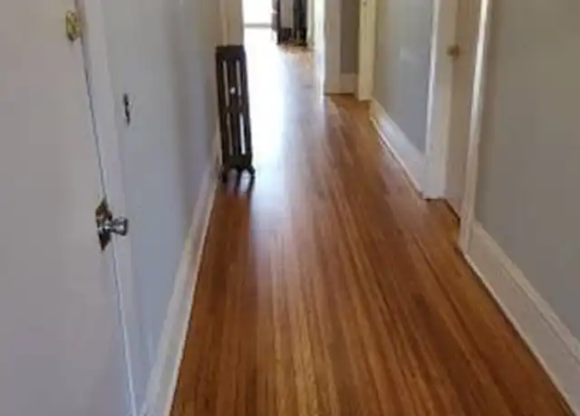 Property at 2617 3rd Ave S Unit 2617 202, Minneapolis, MN, 55408, 3 beds, 1 bath, [object Object]