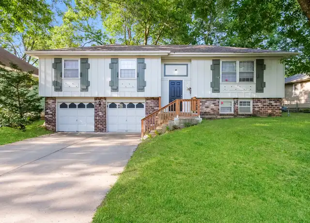 Property at 11907 W 59th Ter, Shawnee, KS, 66216, 3 beds, 2 baths, [object Object]