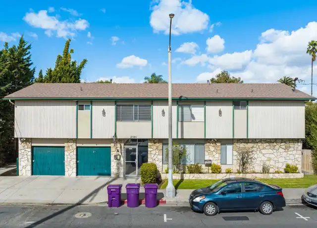 Property at 2501 E 4th St Unit 9, Long Beach, CA, 90814, 2 beds, 1 bath, [object Object]