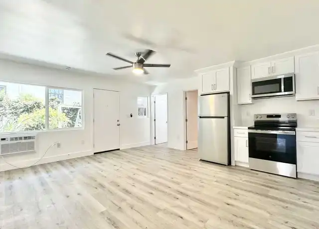 Property at 816 N Edinburgh Ave Unit 7, Los Angeles, CA, 90046, 2 beds, 2 baths, [object Object]