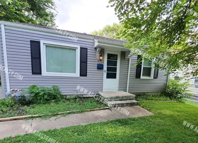 Property at 614 W 88th Ter, Kansas City, MO, 64114, 2 beds, 1 bath, [object Object]