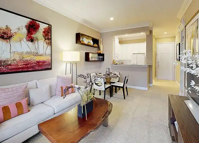 Property at Tuscany Court Apartments - 1901 Augusta Dr, Houston, TX, 77057, 1-2 bed, 1-2 bath, [object Object]