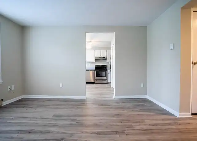 Property at Creekside Apartments - 108 Snyder Ave, Pine Grove, PA, 17963, 2 beds, 1 bath, [object Object]