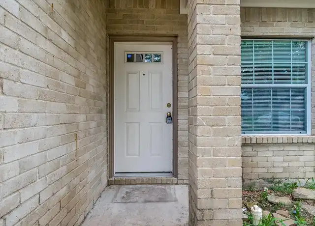 Property at 5907 Lovingham Ct Unit 5907, Arlington, TX, 76017, 3 beds, 2 baths, [object Object]