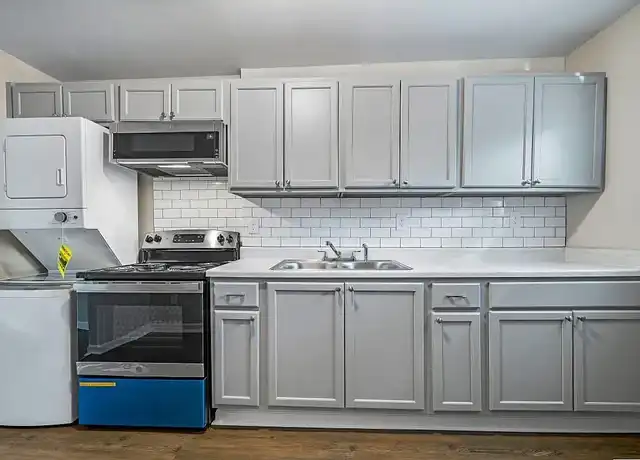 Property at Uptown Court by Thrive CRE - 1113 15th St N, Birmingham, AL, 35204, 2 beds, 1 bath, [object Object]