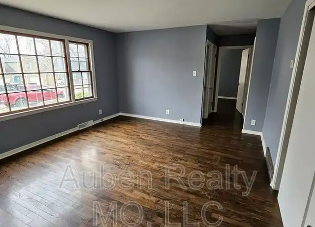 Property at 3823 Bell St Unit A, Kansas City, MO, 64111, 2 beds, 1 bath, [object Object]