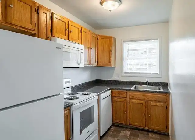 Property at Edgewater Gardens Apartment Homes - 762 Greens Ave, Long Branch, NJ, 07740, 1 bed, 1 bath, [object Object]