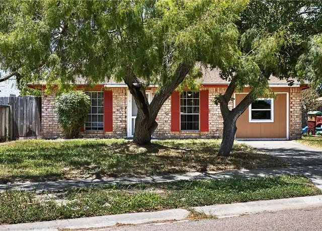 Property at 2425 Manitoba Dr, Corpus Christi, TX, 78418, 3 beds, 2 baths, [object Object]