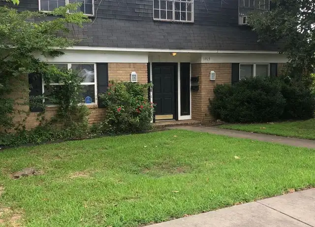 Property at 1915 S T St Unit 4, Fort Smith, AR, 72901, 1 bed, 1 bath, [object Object]