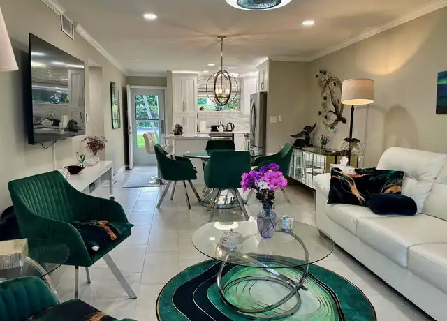 Property at 2721 Garden Dr N #105, Lake Worth, FL, 33461, 2 beds, 1 bath, [object Object]