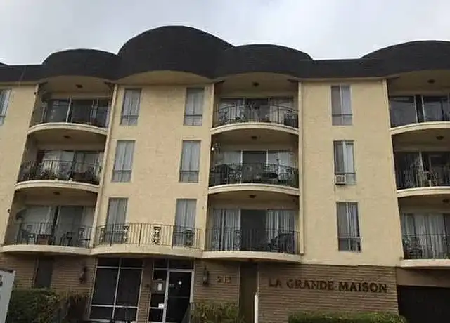 Property at La Grande Maison - 211 Grand Ave, Long Beach, CA, 90803, 2 beds, 1.5-2 baths, [object Object]