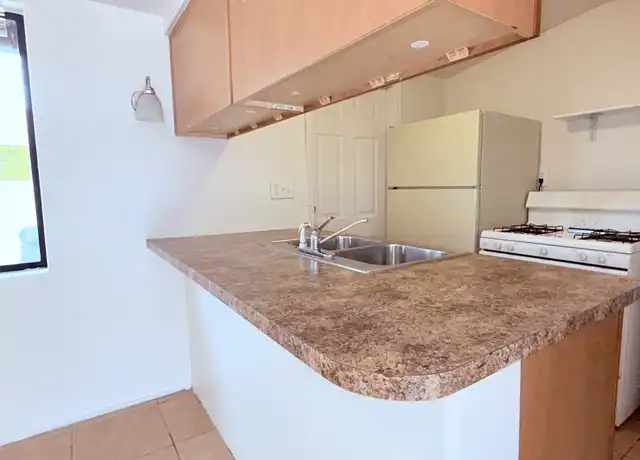Property at 1662 N Beverly Ave, Tucson, AZ, 85712, 2 beds, 1 bath, [object Object]