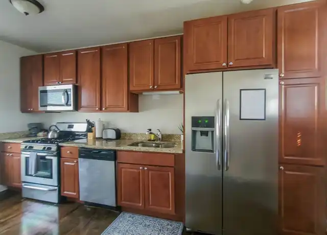Property at 5079 N Wolcott Ave, Chicago, IL, 60640, 3 beds, 1 bath, [object Object]