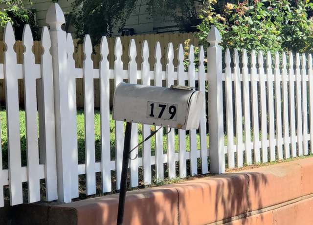 Photo of 179 Cedar St, Auburn, CA 95603