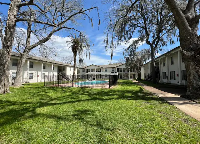 Property at 500 Willow Dr Unit WILB6, Lake Jackson, TX, 77566, 2 beds, 1 bath, [object Object]