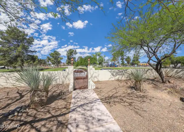 Property at 1014 N 7th Ave Unit 3, Tucson, AZ, 85705, 3 beds, 1 bath, [object Object]