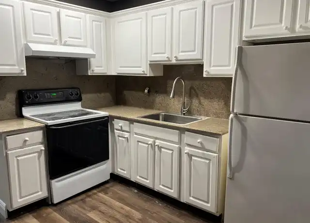 Property at 133 E Central Blvd Unit 2, Lantana, FL, 33462, 2 beds, 1.5 baths, [object Object]