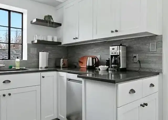 Property at 303 N 2nd St, Boise, ID, 83702, 2 beds, 1 bath, [object Object]