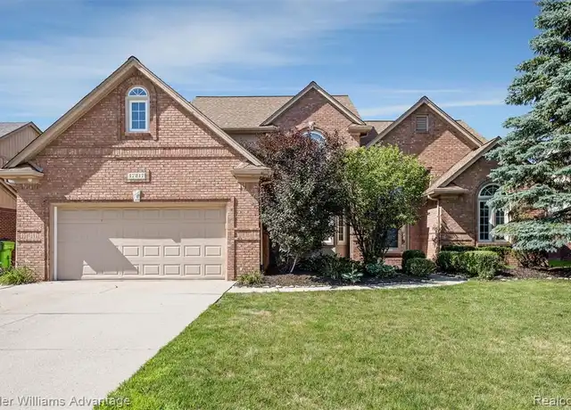 Property at 17217 Shinnecock Dr, Macomb, MI, 48042, 4 beds, 3.5 baths, [object Object]