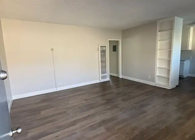 Property at 314 Pearson Ave Unit 10, Anaheim, CA, 92802, 2 beds, 1 bath, [object Object]
