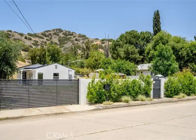 Property at 10647 Tuxford St, Sun Valley, CA, 91352, 1 bed, 1 bath, [object Object]