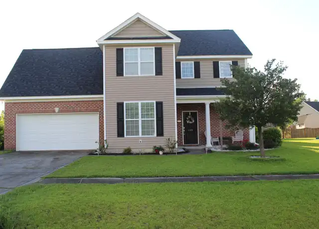 Property at 105 Moonstone Ct, Jacksonville, NC, 28546, 4 beds, 2.5 baths, [object Object]
