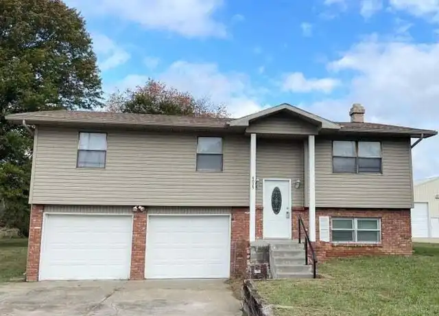 Property at 4025 E 7th St, Joplin, MO, 64801, 4 beds, 1.5 baths, [object Object]