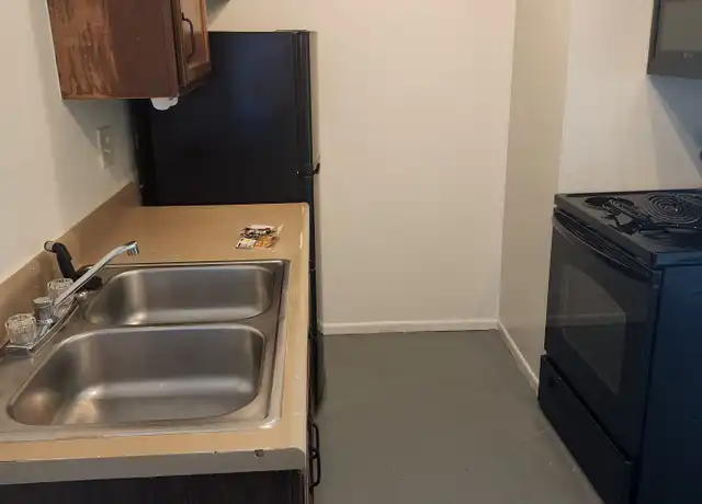 Property at 1402 Glenwood Ave Unit 2, Grand Junction, CO, 81501, 1 bed, 1 bath, [object Object]