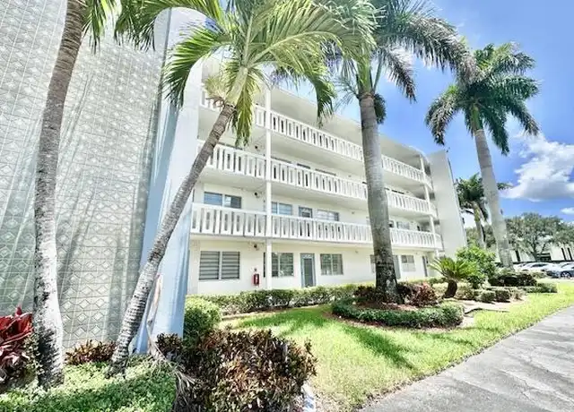 Property at 2091 Yarmouth E, Boca Raton, FL, 33434, 2 beds, 2 baths, [object Object]