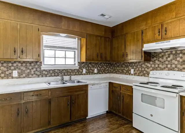 Property at 1417 Stratton Place Dr, Chattanooga, TN, 37421, 3 beds, 2.5 baths, [object Object]
