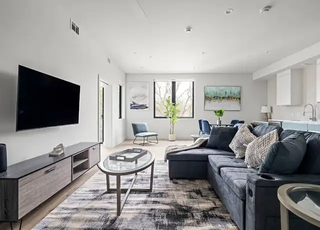 Property at 5515 Humming Bird Ln #207, Austin, TX, 78745, 1 bed, 1 bath, [object Object]