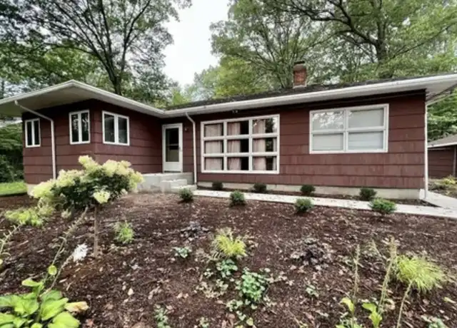 Property at 958 Dunbar Hill Rd, Hamden, CT, 06514, 3 beds, 1 bath, [object Object]