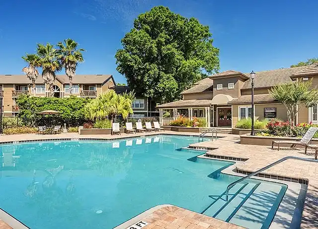 Property at MAA Deerwood - 10100 Baymeadows Rd, Jacksonville, FL, 32256, 1-3 bed, 1-2 bath, [object Object]