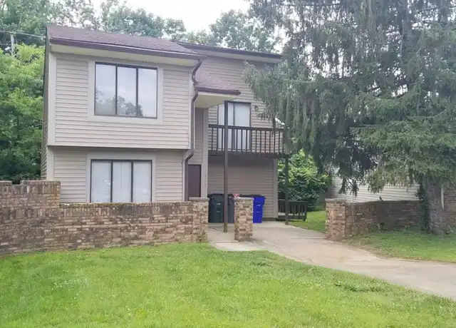 Property at 1757 Prairie Cir, Lexington, KY, 40515, 2 beds, 1.5 baths, [object Object]