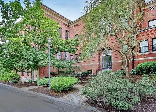 Property at 1 School St #105, Arlington, MA, 02476, 1 bed, 1 bath, [object Object]