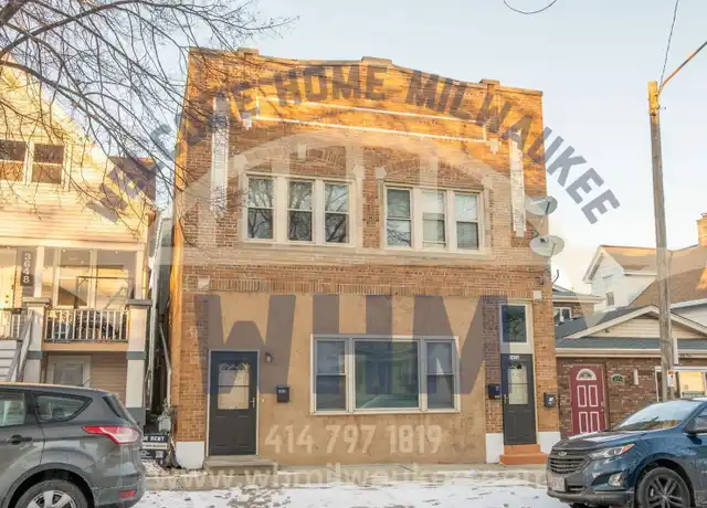 Property at 3650 E Barnard Ave, Cudahy, WI, 53110, 1 bed, 1 bath, [object Object]