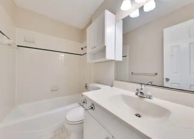 Property at 3411 Dolphin Dr Unit A, Austin, TX, 78704, 2 beds, 1 bath, [object Object]