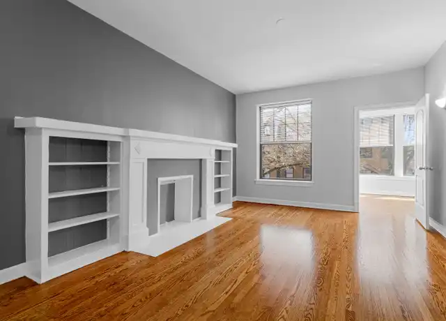 Property at 7700 N Marshfield Ave Unit 7700-2, Chicago, IL, 60626, 4 beds, 1.5 baths, [object Object]